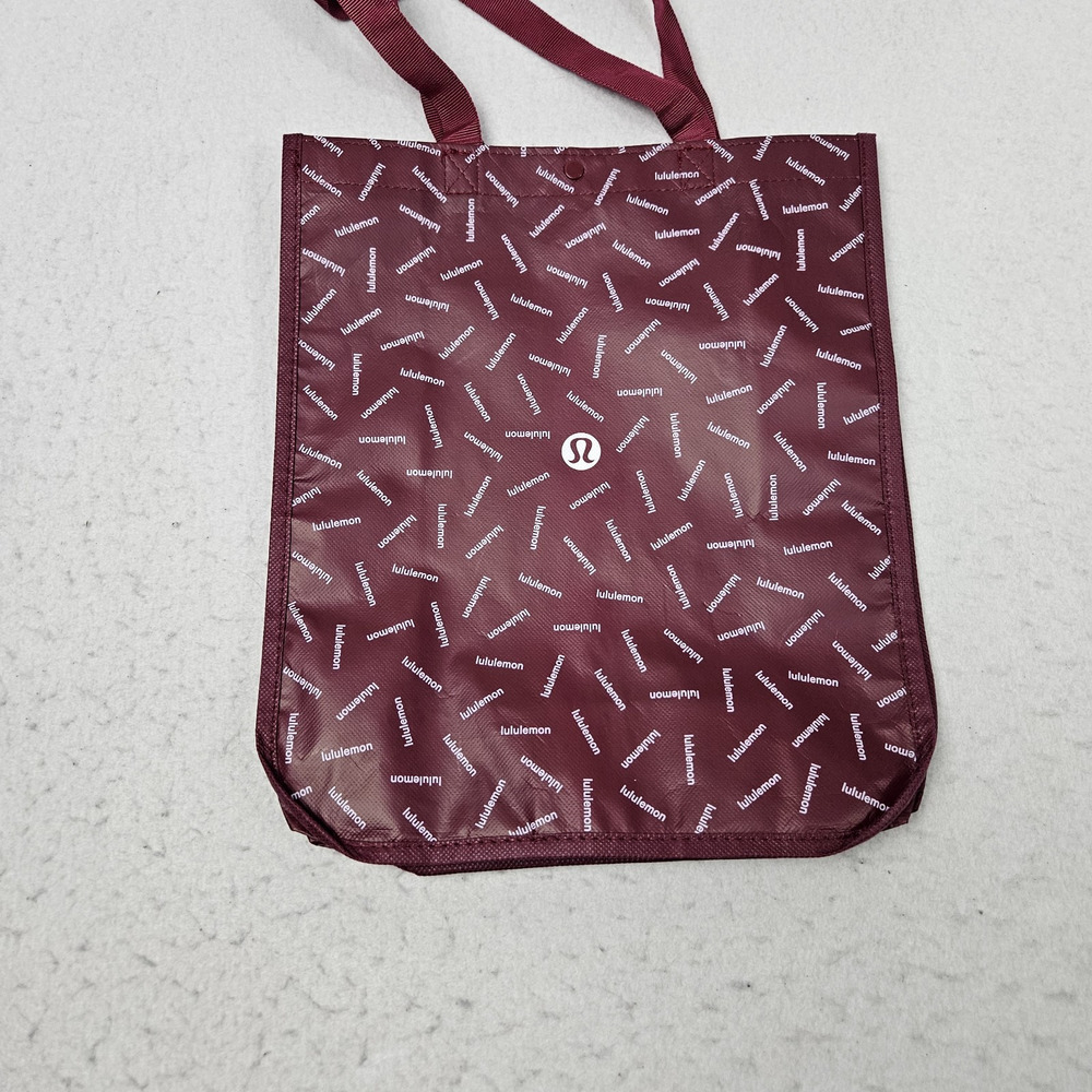 Lululemon Reusable Shopping Bag Red Logos All‎ Over Print Tote Lunch - Picture 3 of 4